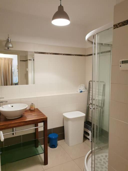 Appartement La Tranquillite, 2Mn A Pieds Mer Frejus Exterior photo